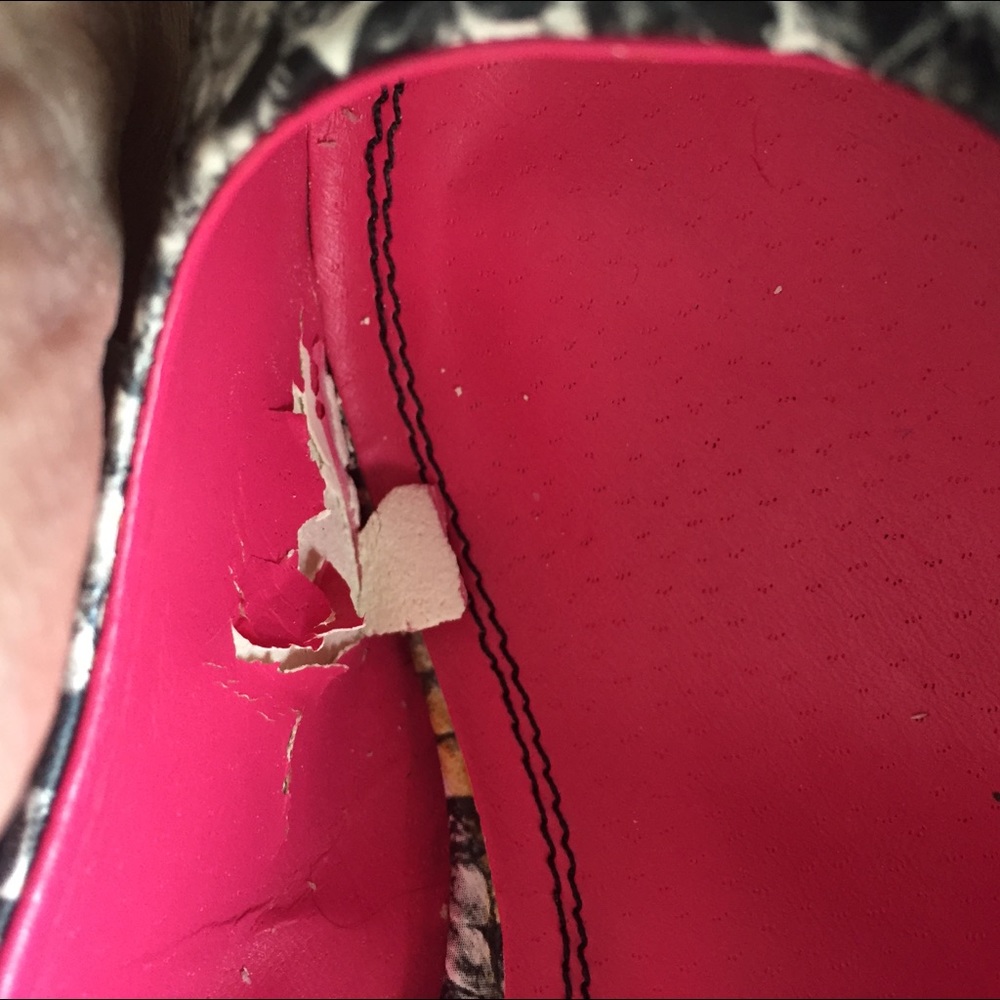 Heels - Picture 10 of 11